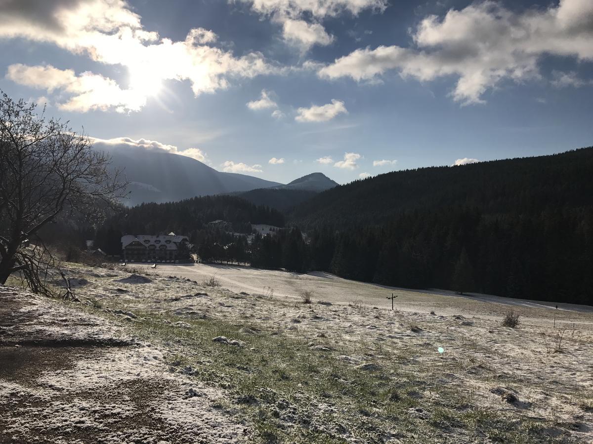 Aparthotel Kamzik Donovaly Exteriör bild
